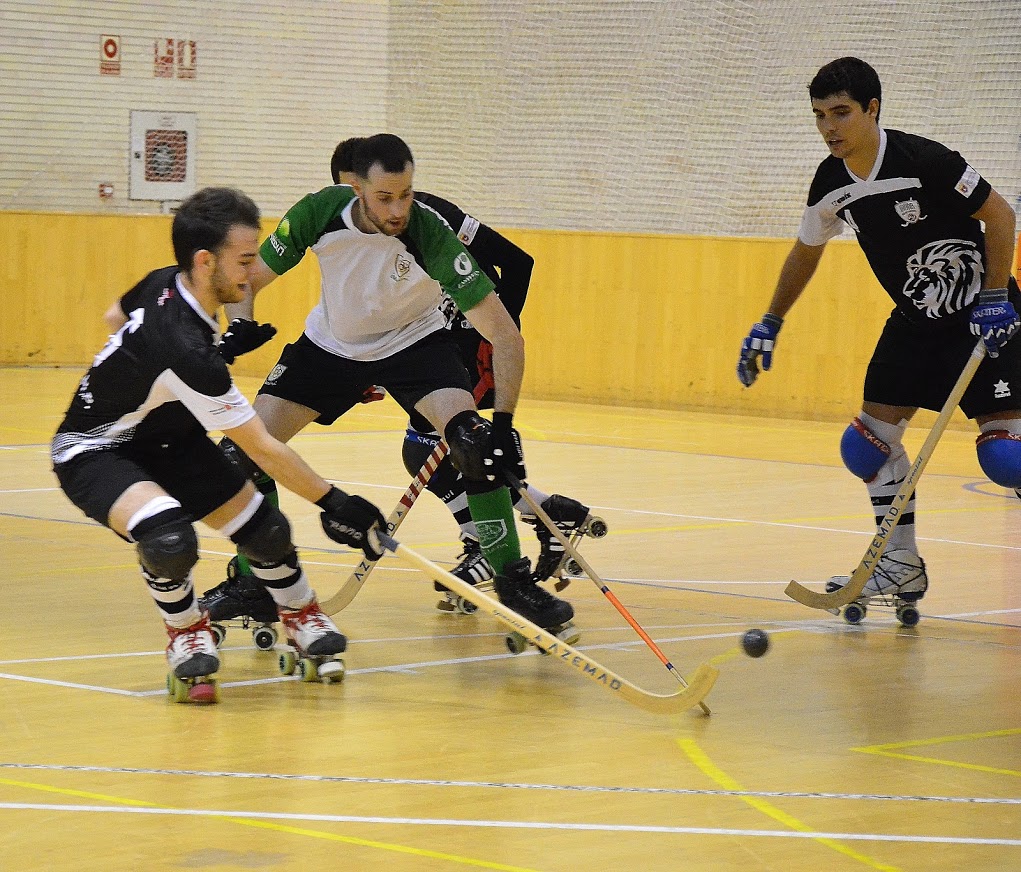 Selección de fotos del derbi navarro Iruña hockey - Oberena en la Rochapea